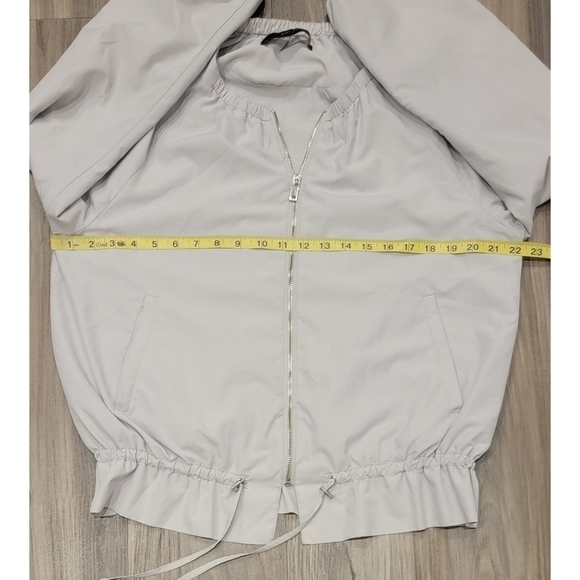 Zara Basic Outerwear Lightweight Raglan Sleeve Jacket size large - Picture 3 of 7